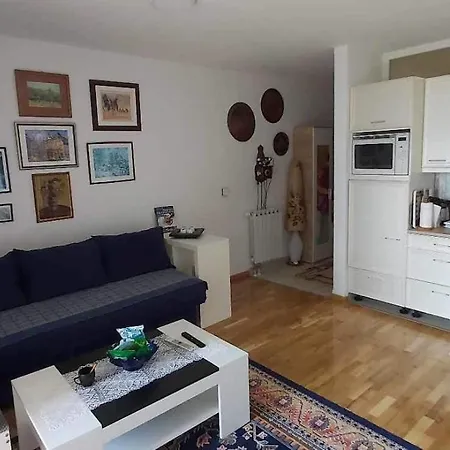 Apartment Mima *
